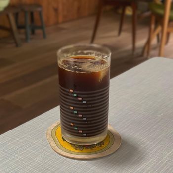 【平溪咖啡廳推薦】｜與路 Yu Lu Café｜