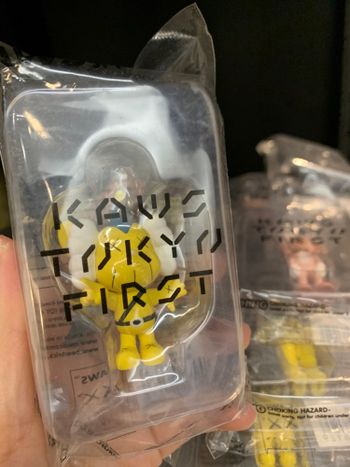KWAS TOKYO FIRST 很萌吊飾