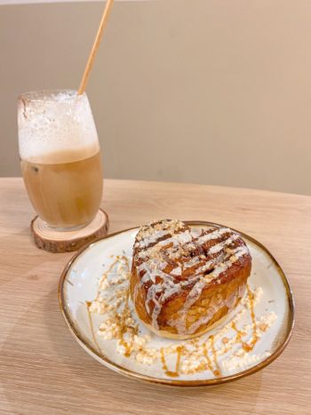 有好吃甜點和超可愛店狗的咖啡廳｜木咖Horoka