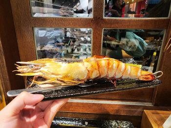 台北居酒屋 | 鹽海深烤巨蝦！肉質Q彈又鮮甜美味！