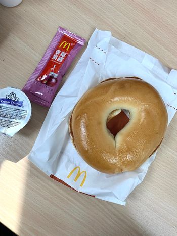 【早餐】麥當勞超夯現烤焙果🥯