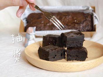 『treat me 布朗尼』吃過就回不去！居然還有鐵觀音口味