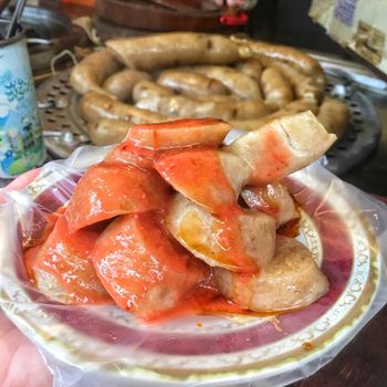 🍴新北美食🍴淡水必吃銅板美食‼️60年老店糯米腸❤️