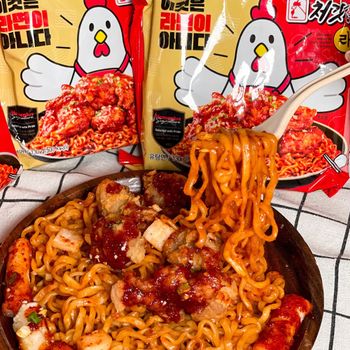 起家雞｜超強期間限定拌面🍜｜包裝好可愛