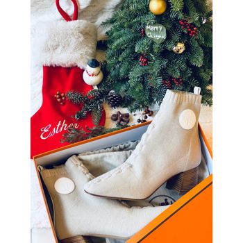 ⁽⁽ ♘ ⁾⁾ 〰︎聖誕禮物開箱/ Hermès 襪靴