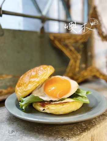 簡約系早午餐 奶油漢堡包🍔