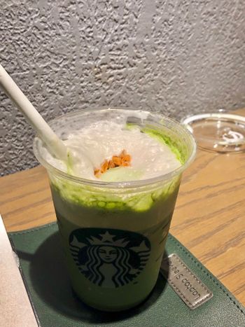 星巴克新品｜洋梨混抹茶🍐🍵