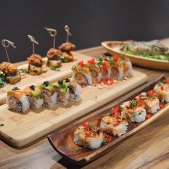 ꒰ 台北美食 ꒱ 創意滿滿美式壽司🍣