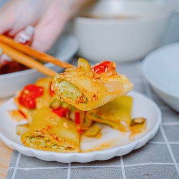 跨國的美味健康，多種異國冷凍食品，快速微波一桌的低GI美食