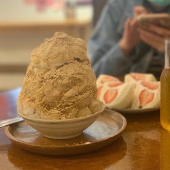 【台北中山】加了麵茶夠特色夠讚的日系復古冰店—點冰室