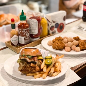꒰ 台北美食 ꒱ 一月限定·鰻魚炸雞🍔