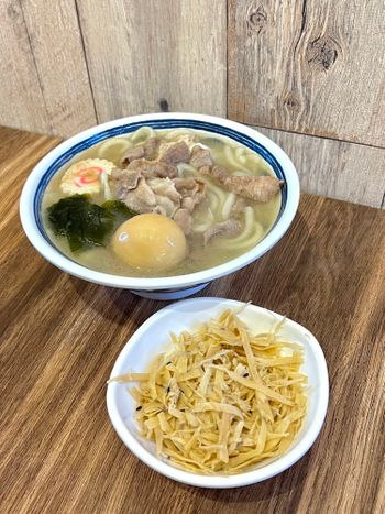 新北美食｜平價日式烏龍專賣店