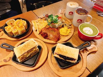 台北早午餐｜超人氣鐵鍋早午餐，高cp值豐盛餐盤