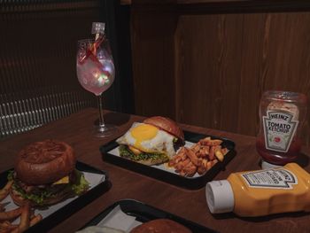新竹｜手打爆汁漢堡肉 眾議漢堡🍔 