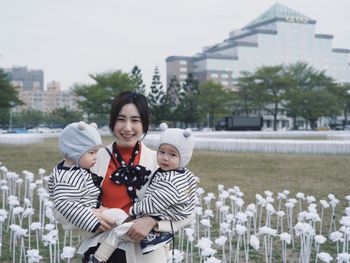 別的人媽咪都是女神，我們的媽咪是女神經