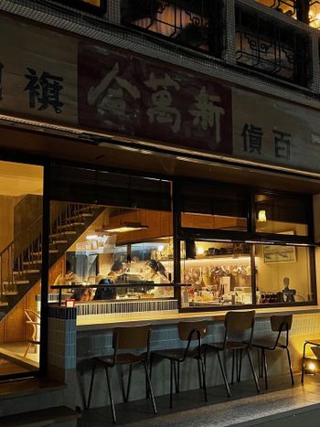 高雄咖啡廳｜鹽埕區懷舊商場裡的老咖啡館