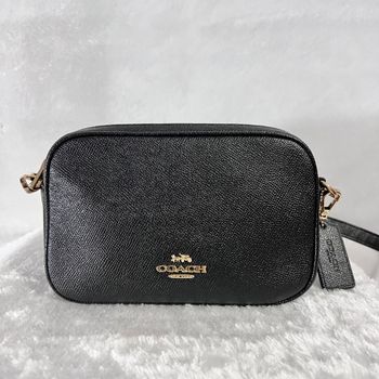 #曬包不手軟 完全不廢的COACH 相機包📷
