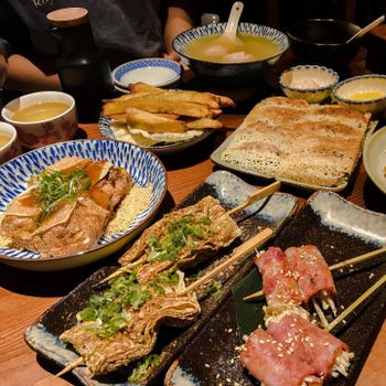 台北東區｜阿郎薄皮餃子台式小酒館｜深夜美食