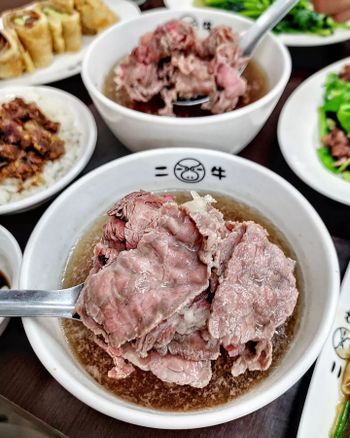 台南美食｜夜貓族福利，晚上也能喝到美味牛肉湯