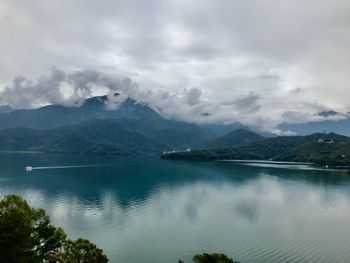陰天依舊獨具風情的涵碧樓☁️