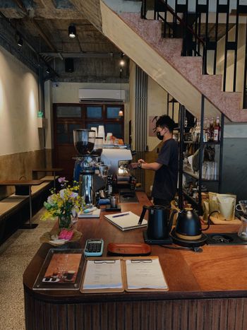 台中｜巷弄裡的極品咖啡廳☕️ 淺川