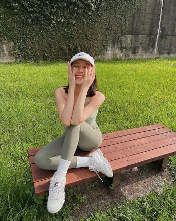 寫著夏天的運動套裝