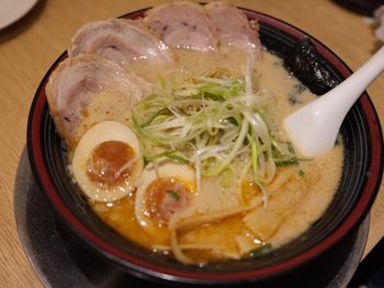 來自東京的拉麵｜【 新竹美食↠屯京拉麵 】