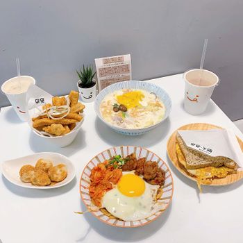 【高雄】白色系早午餐 
