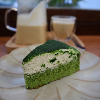 新北甜點｜給你滿滿甜抹味的乳酪蛋糕🍵｜台北橋站咖啡廳