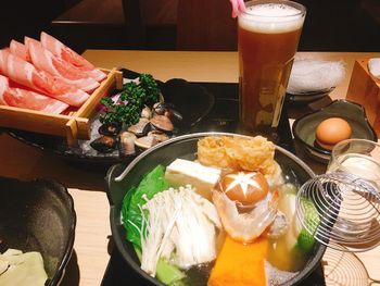 台北美食｜三色堇精緻火鍋，民生社區最愛火鍋店！