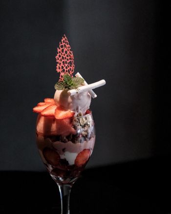 ꒰ 台北甜點 ꒱ 很美ㄉ草莓杯杯🍓
