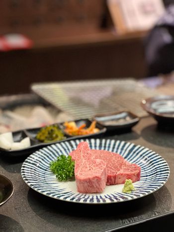 日式嘻哈燒肉店 ｜ 板前燒肉ㄧ徹 ｜ 專人代烤