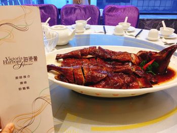 香港美食｜太古海港薈，燒鵝皇、黑金流沙包