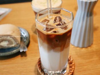 臺中｜孔雀咖啡 PEACOCKS COFFEE