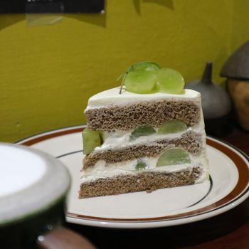 台北甜點｜綠寶石藏在焙茶海裡💚🍵｜圓山站咖啡廳