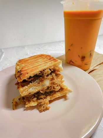 夜市中隱藏版古巴三明治｜Kuba Thai