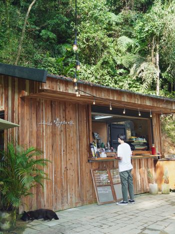 新竹｜週末才營業 遼闊山景咖啡廳 上山喝咖啡