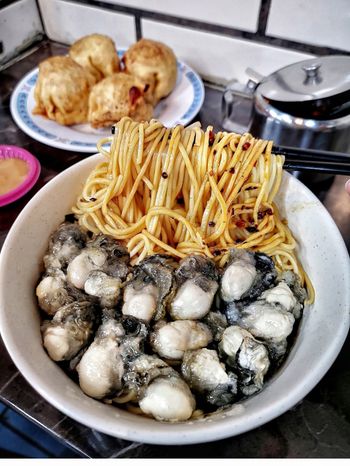 台北美食｜屬於蚵仔的季節，肥美澎潤超欠吃