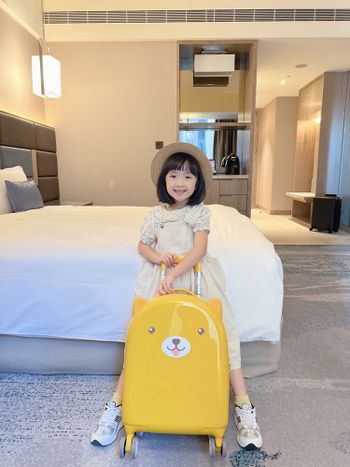 時尚小孩穿搭術/跟著兔寶帶著時尚配件旅行
