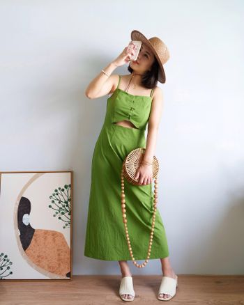 OOTD｜綠色簍空洋裝 💚今年最愛的單品，沒有之一😆