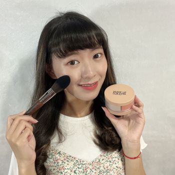 超仙的珠光蜜粉｜底妝霸主MAKE UP FOR EVER 2
