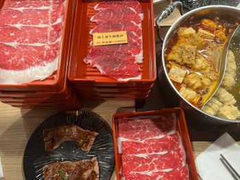 板橋美食 | 和牛涮日式鍋物放題，新鮮和牛吃到飽，極上和牛黑咖哩