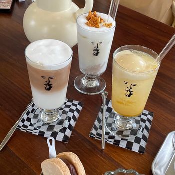 台南探店可愛的奶油小聲