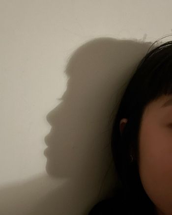 「我常感覺這個時代的回音是：『給我新的、快給我新的！』結果折舊的都是自己。」－馬欣