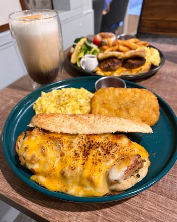🍴新北美食🍴私藏愛店超牽絲的起司瀑布