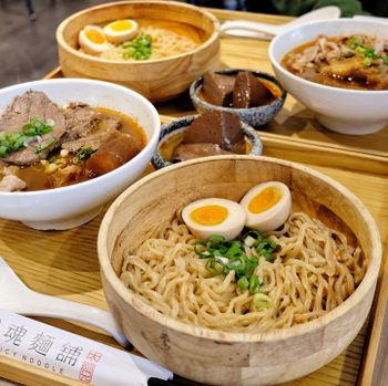 🍴台北美食🍴超人氣銷魂麵鋪