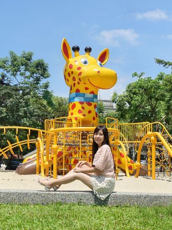 花蓮旅遊｜藍天下的長頸鹿是吃可愛長大的嗎🦒
