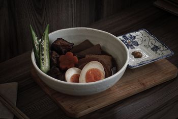 粼粼