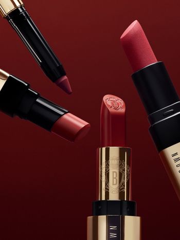Bobbi Brown新升級金緻緞光唇膏！3大秋冬主打色登場