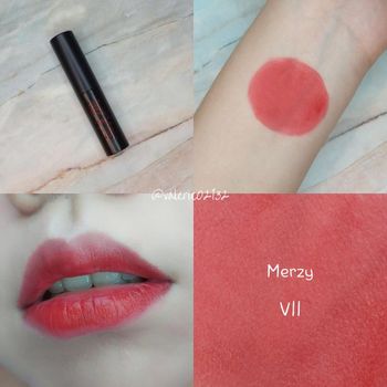 Merzy 霧面絲絨唇釉 V11 Shanghai Red